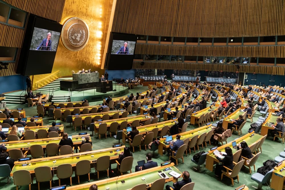UN