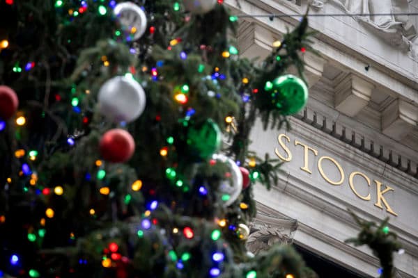 Early Christmas Warning: 8 Key Items Shaping the Stock Market Wednesday