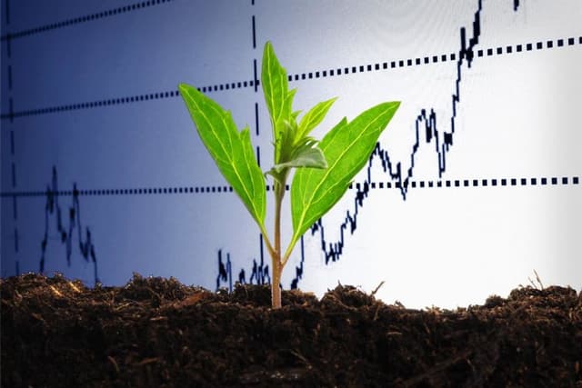 Is Deere About to Run? How to Play the Agriculture Rally