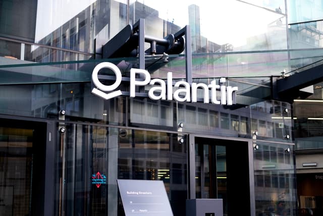 Palantir Was One of My Best Trades. Time to Get Back In?