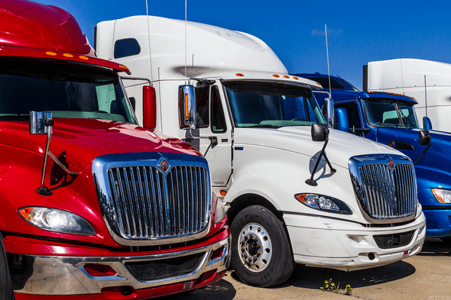 Grading Top-3 Trucking Stocks After Supreme Court Ruling Drives Surge