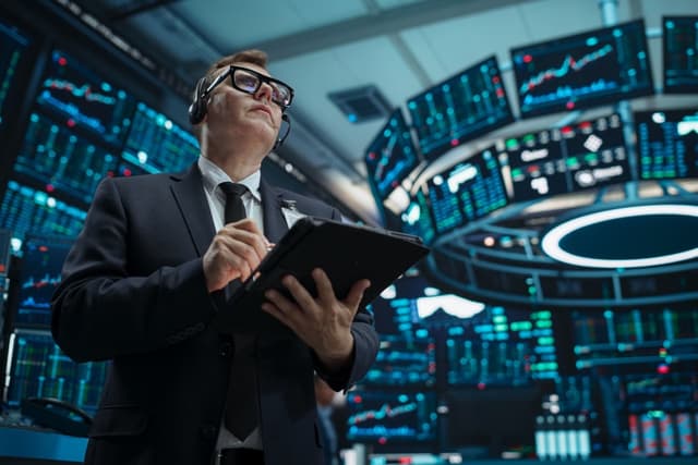 What's Your Bias? Do You Follow the 200-Day or 6500 Support Level?