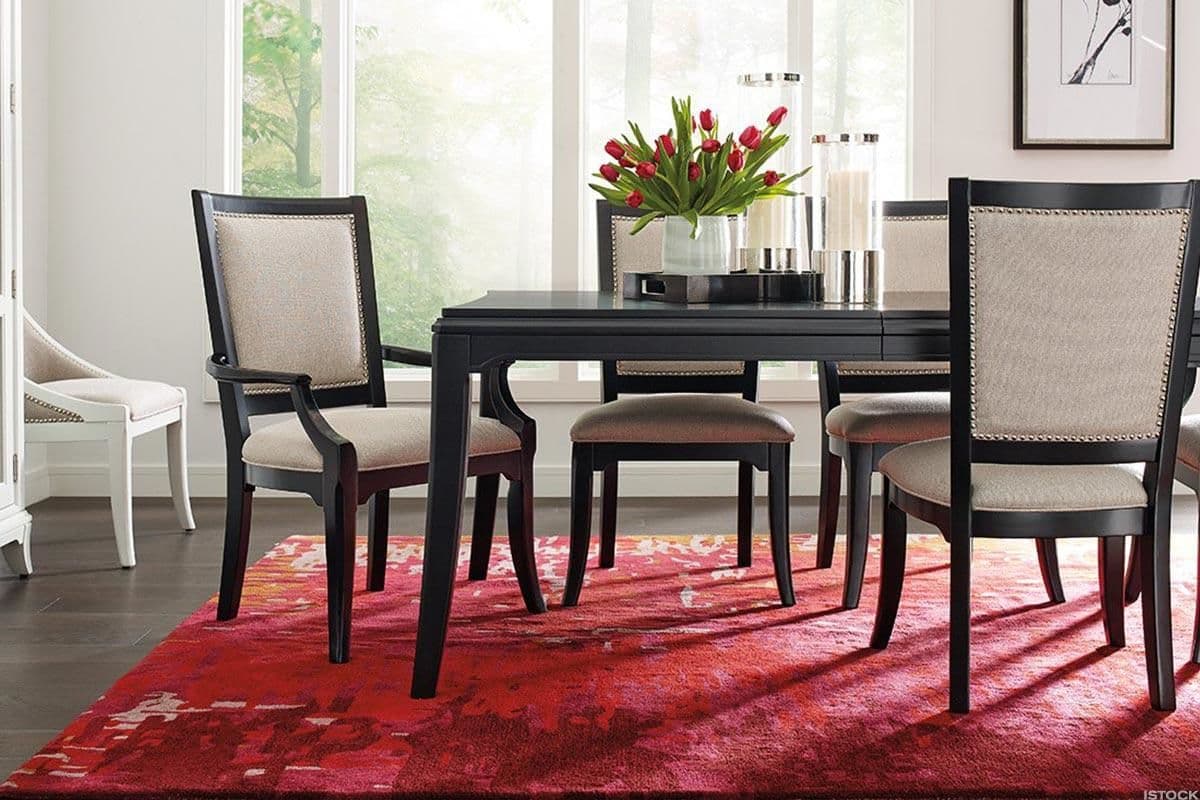 Charting 2 Small-Cap Furniture Names in Search of a Buy
