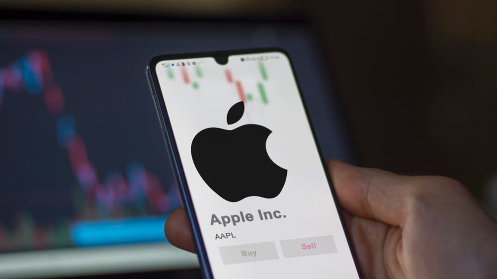 Apple (AAPL) stock