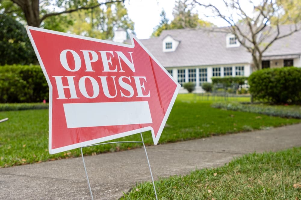 Pending Home Sales Plunge to a Record Low